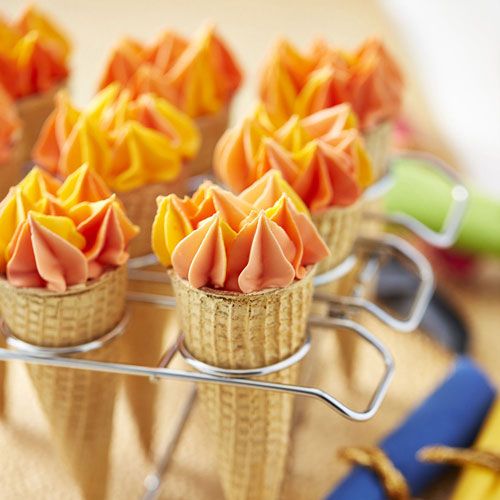 Wilton Cone cakes